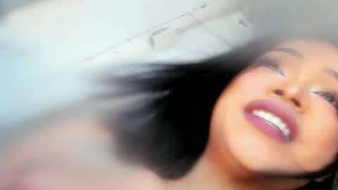 Snapshot of gwenngoddess chatting on October 20, 5:18 pm Call me Miss Gwen online show from October 20, 5:18 pm