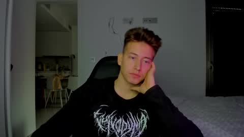 Oliver online show from February 15, 1:54 pm