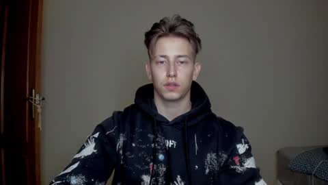 Oliver online show from February 7, 11:13 pm