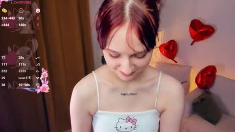 Kelly  Lilly online show from February 22, 10:12 pm