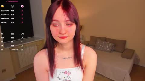 Kelly  Lilly online show from February 27, 7:28 pm