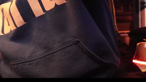 h0tttsteel online show from December 9, 12:30 pm