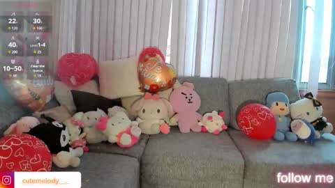 Hello Kitty online show from February 14, 12:30 pm