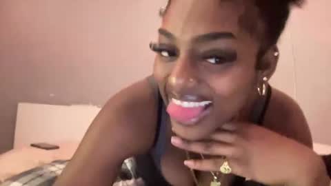 hailey online show from July 30, 6:36 am