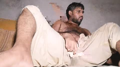hairybouy264541 online show from July 22, 6:32 pm