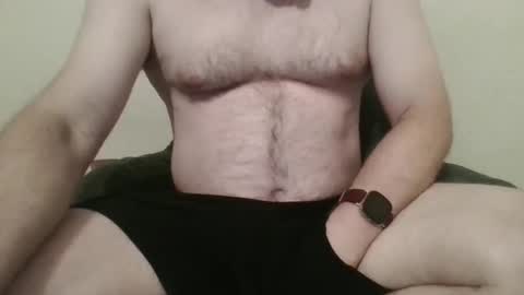 hairychest222141 online show from October 19, 11:42 pm
