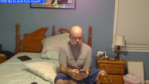 HairyDaddyBear69 online show from January 18, 10:19 pm