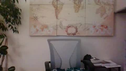 hairypussylover089 online show from November 7, 4:59 am