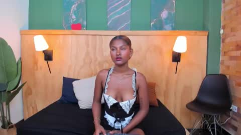 Halley Lorens online show from October 14, 7:17 pm