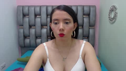 Hallie online show from December 14, 6:58 pm