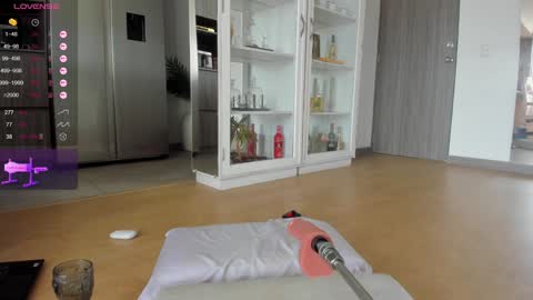 insta Laupalacio777Next stream 01th December online show from December 4, 7:35 pm