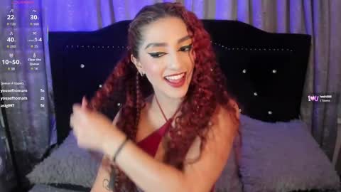 Snapshot of hallsred_rh chatting on September 11, 10:22 pm Halls Red online show from September 11, 10:22 pm