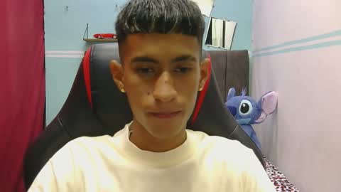 hamcummboy20 online show from April 30, 11:42 pm