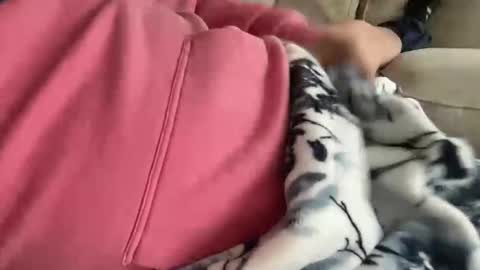 relax online show from May 5, 2:23 pm