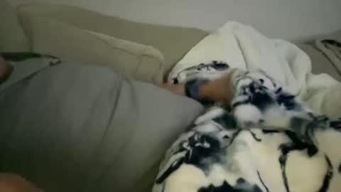 relax online show from May 2, 1:44 am