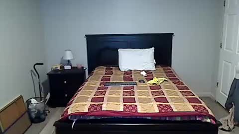 hammerthatthang73 online show from April 14, 3:10 am