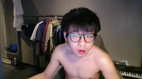 handsome_mannn online show from March 20, 8:58 pm