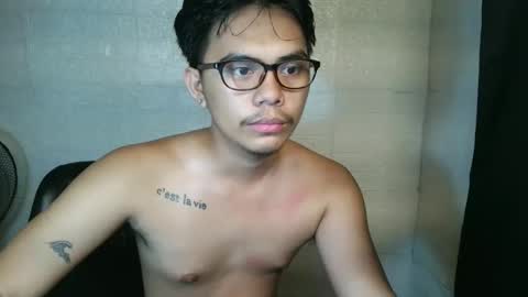 handsome_vanana online show from March 3, 5:20 pm