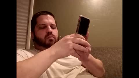 handsomedaddy198923 online show from February 6, 8:18 am