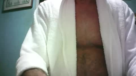 handymanforyou177322 online show from April 9, 8:58 pm