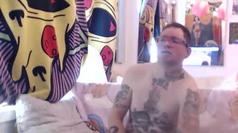 hank rams online show from December 4, 3:11 pm