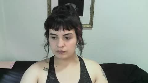 JUANA online show from May 7, 4:35 pm