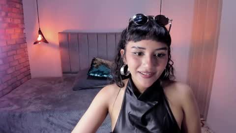 Hanna clark online show from April 15, 12:52 pm