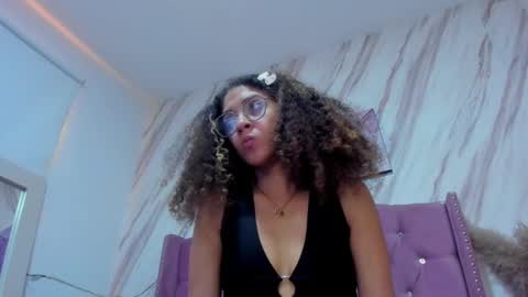 Snapshot of hanna_corne chatting on December 28, 2:53 pm HANNA online show from December 28, 2:53 pm