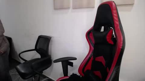 mara online show from March 12, 7:50 pm