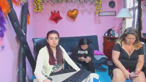 Hanna online show from February 26, 1:03 pm