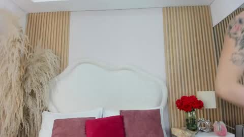 Hanna online show from April 17, 12:29 pm