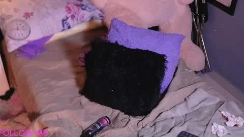 Hanna online show from April 8, 3:53 am