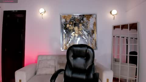  Hanna Connor  online show from April 20, 12:24 am