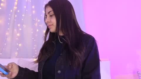 hannacruzsj online show from September 30, 11:59 pm