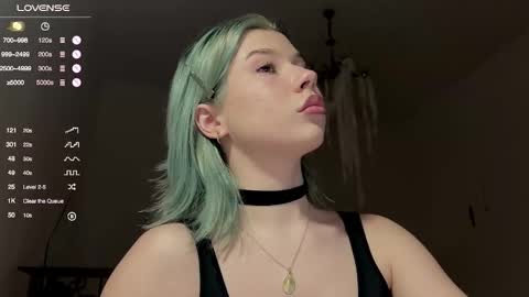 Hannah Allin online show from February 25, 5:40 pm