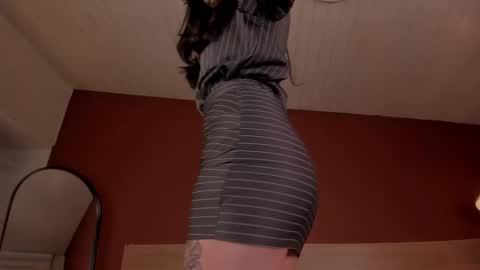 Hannah online show from November 12, 11:18 pm