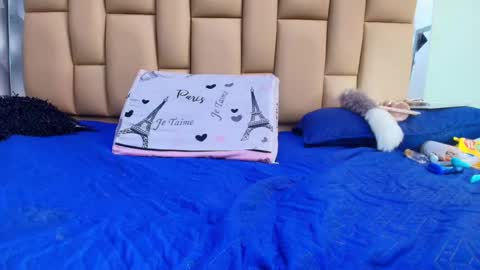 hannah_teehn online show from October 3, 7:22 pm