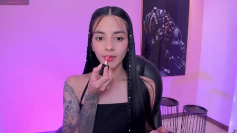 HANNAH J online show from September 20, 6:55 pm