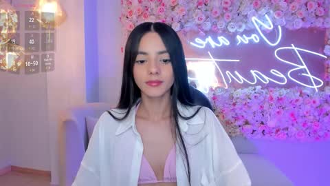 HANNAH J online show from January 19, 3:38 am