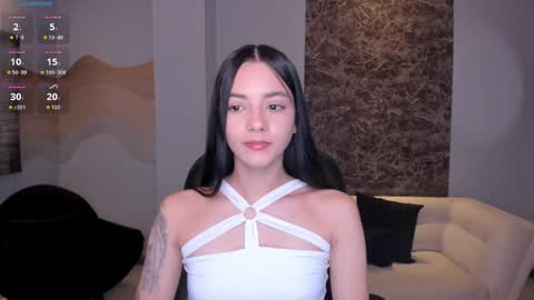 HANNAH J online show from February 25, 7:06 pm