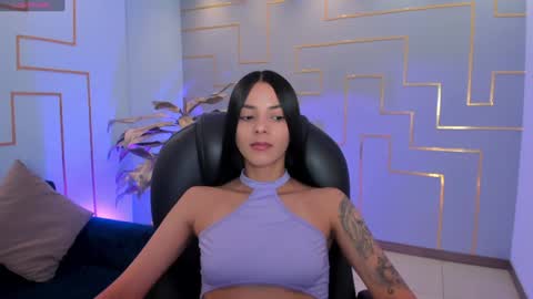 HANNAH J online show from February 8, 9:57 pm