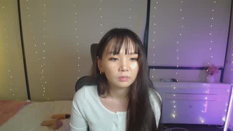 HannaVibe online show from March 8, 9:50 am