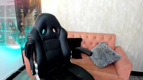 Hanna online show from November 21, 9:24 pm