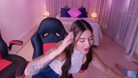 Hanna  Danna online show from February 26, 7:21 pm