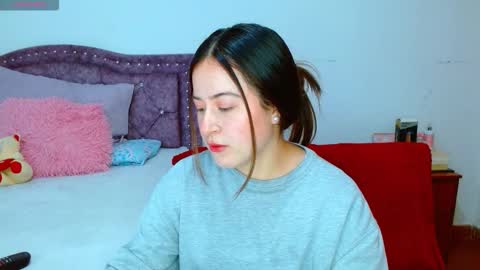 isabella   online show from February 24, 7:17 pm