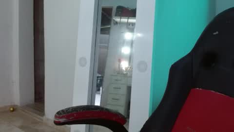 Anto online show from April 18, 2:41 pm