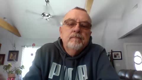 happynudist7373 online show from February 15, 5:55 pm