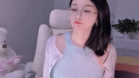 Daisy online show from January 22, 5:28 pm