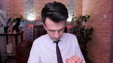 Snapshot of hard_and_juici chatting on February 24, 5:20 pm Steve online show from February 24, 5:20 pm