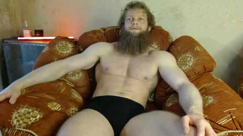 Valentino Hard online show from April 18, 1:35 pm